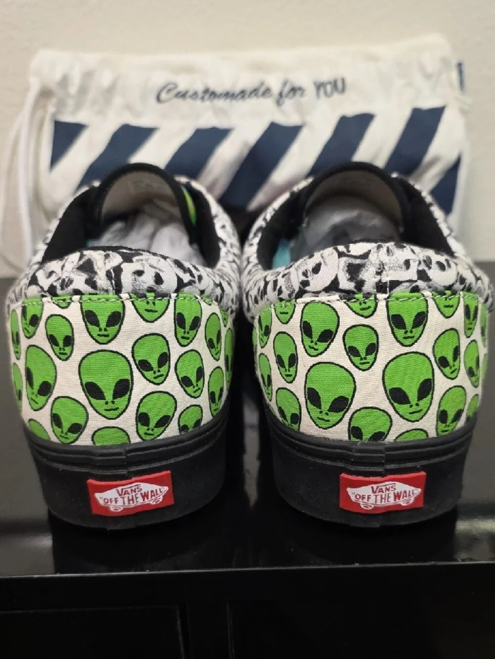 Vans Customs ComfyCush Era Galaxy Alien Skull Men 13 Women 14.5 New